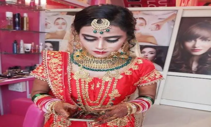 Pm Beauty Parlour Pm Beauty Parlour