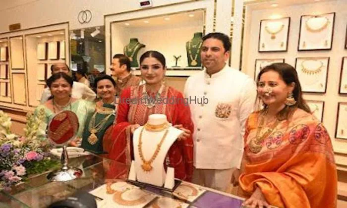 Png Jewellers - Kolhapur - Station Road