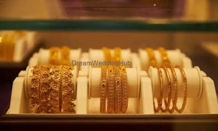 Png Jewellers - Solapur - Old Employment Chowk