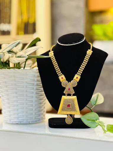 Ponnara Fashion Jewelers