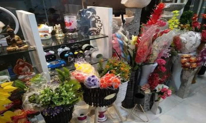 Pooja Gift & Toys