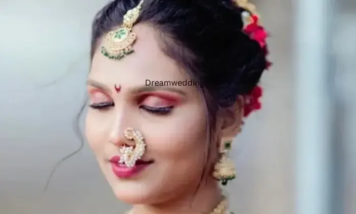 Poojas Makeup Studio  Parlour