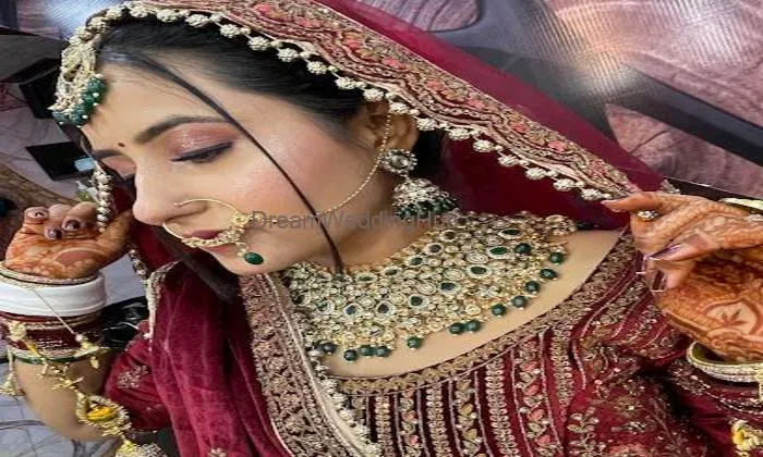 Poonam Makeover Salon & Parlour
