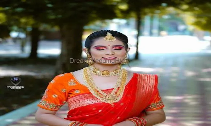 Poonam's Bridal Studio & Beauty Salon