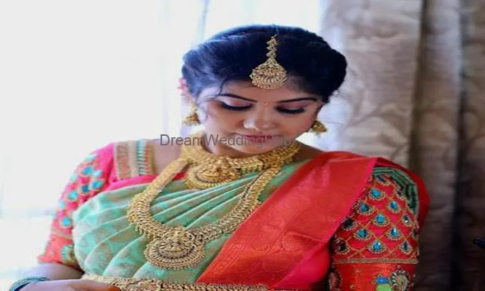 Pragadhe Makeup Mehandi& Training Academy