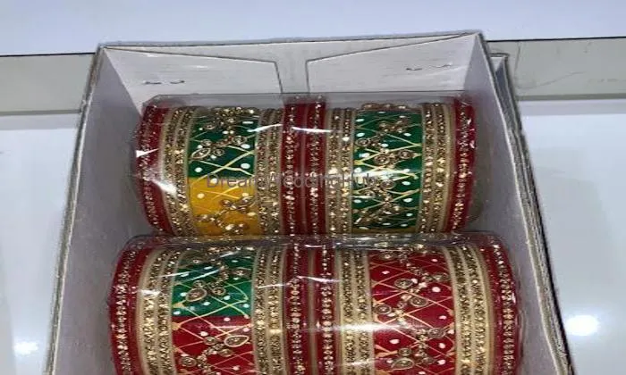 Prakash Glass Works