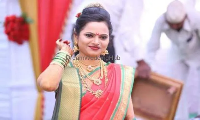Pranali Chaudhari - Beauty Parlour