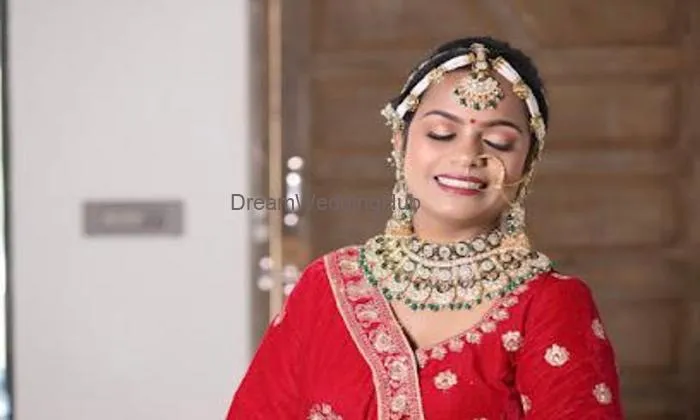 Pratibha Beauty Parlour Pratibha Beauty Parlour