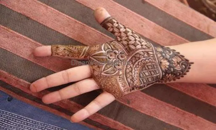 Praveen Mehandi Art