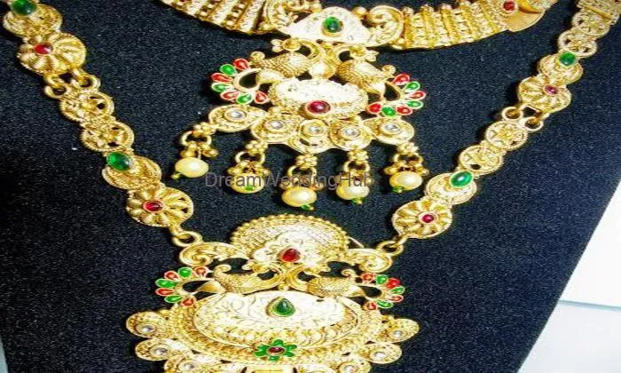 Pravya Fashion Point