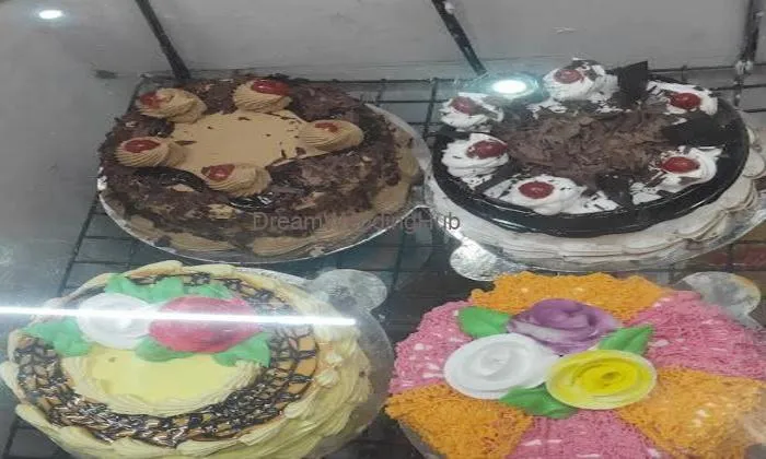 Preet Bakery