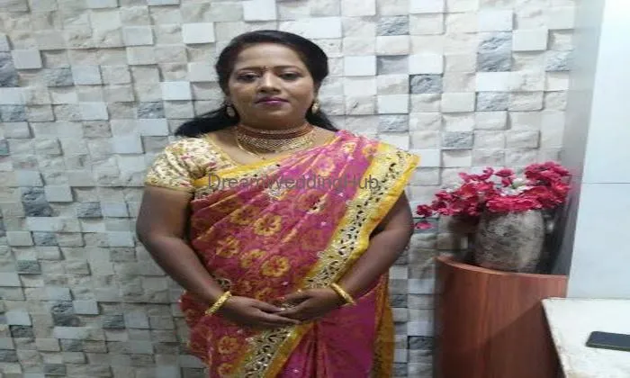 Pretty Queen Ladies Beauty Parlour & Bridal Studio Coimbatore