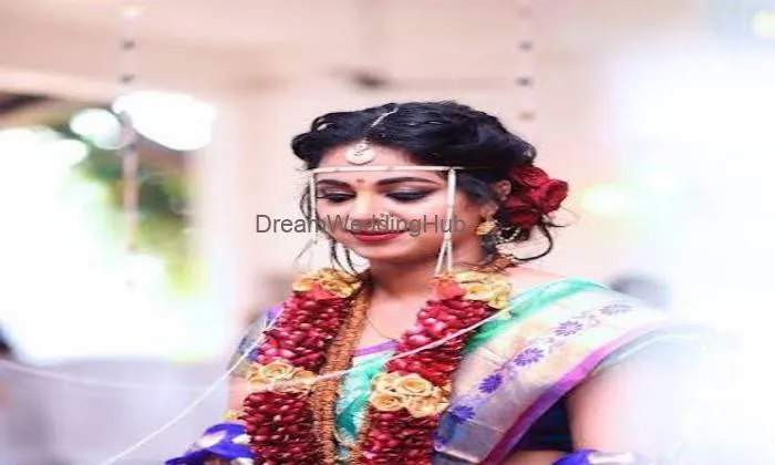 Priti Beauty Salon & Makeup Studio In Pimpri Chinchwad