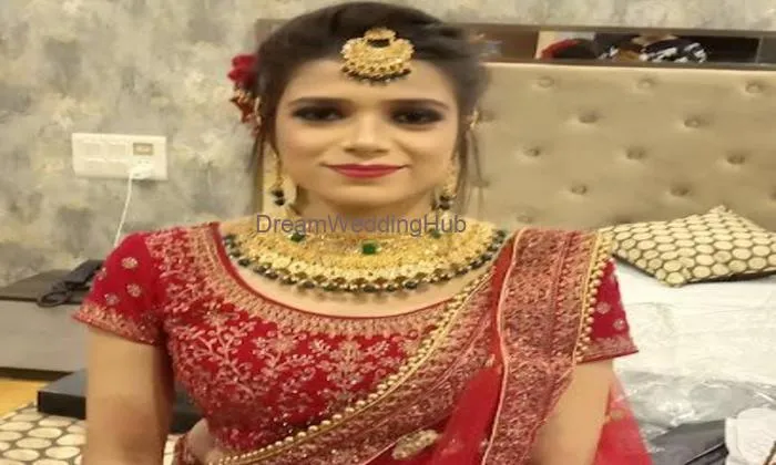 Pritty Women Makeup Studio