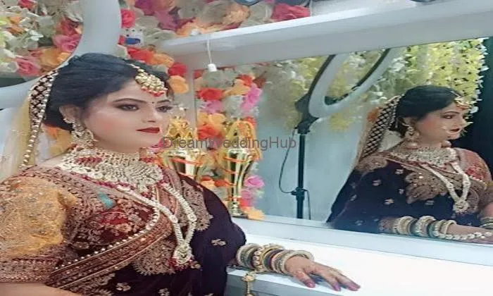 Priya Makeover & Academy (makeup Expert In Chandausi)