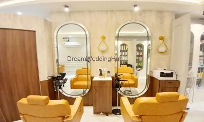 Priyanka Makeup Studio & Salon - Best Bridal Makeup In Prayagraj/ Hair Colouring And Treatments/facial Treatment By Experts