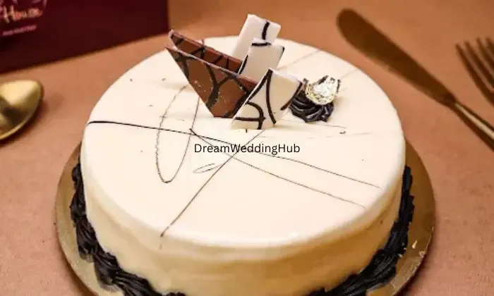 Priyanshri Cakes And Chocolates