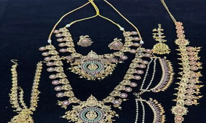 Priyashaa Rental Jewellery In Salem