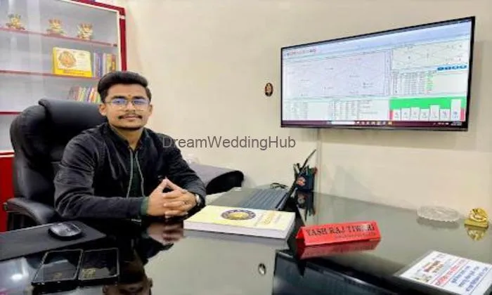 Professional Astrology : Yash Raj Tiwari