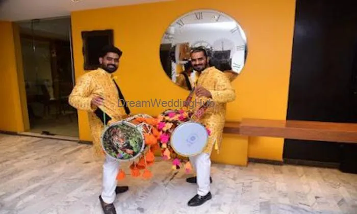 Punjabi Dhol Players