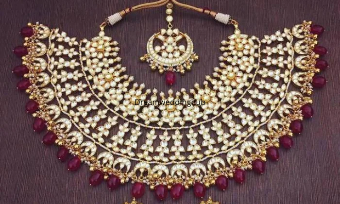 Quality Collection Bangles And Imitation Jewellery