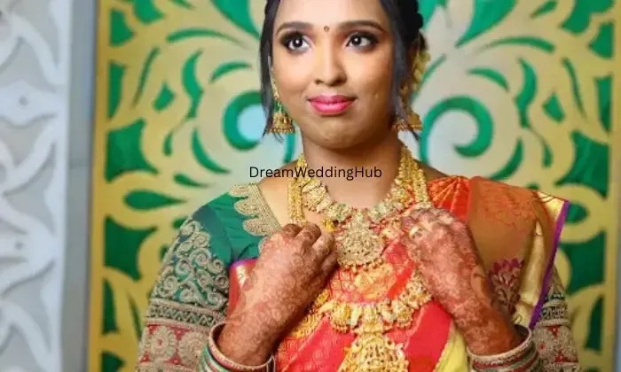Queen Beauty Saloon And Bridal Studio Queen Beauty Saloon And Bridal Studio