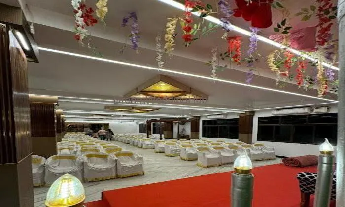 Queen Hall A/c Mandapam