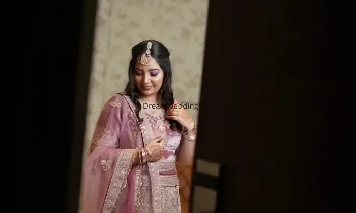 Queen Makeup Artist