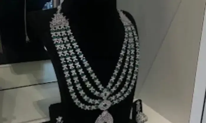 R Bridal Jewellery