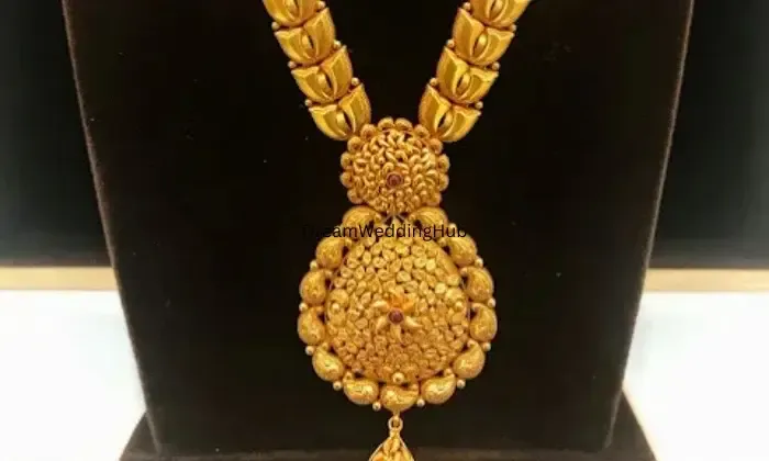 R J Jewellershosur