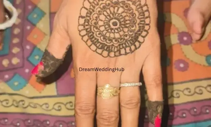 R P   Mehendi  Artist