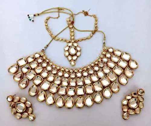 R V Salkar Jewellers