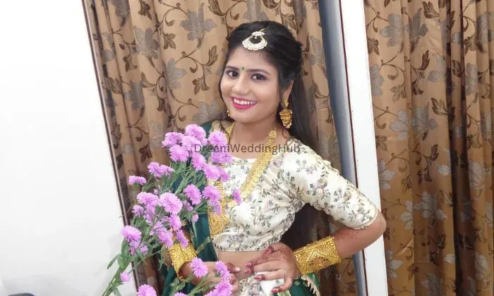 Radhika Beauty