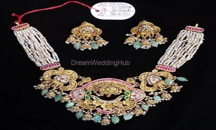 Radhika Jewellers