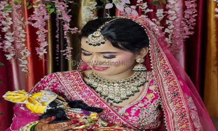 Radhika Makeup Studio 1
