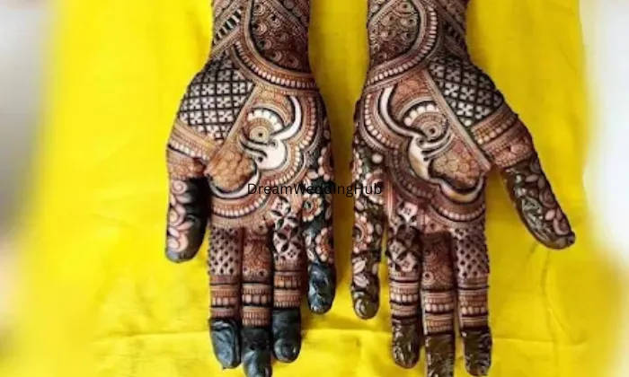 Rahul Mehandi Art Hubli