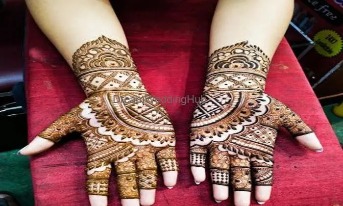 Rahul Mehandi Art