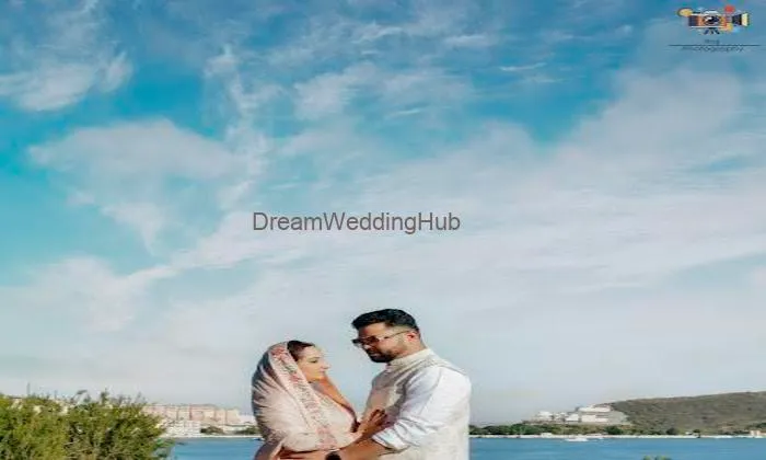 Raj Freelens Photography