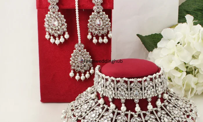 Raj Laxmi  Jewellers