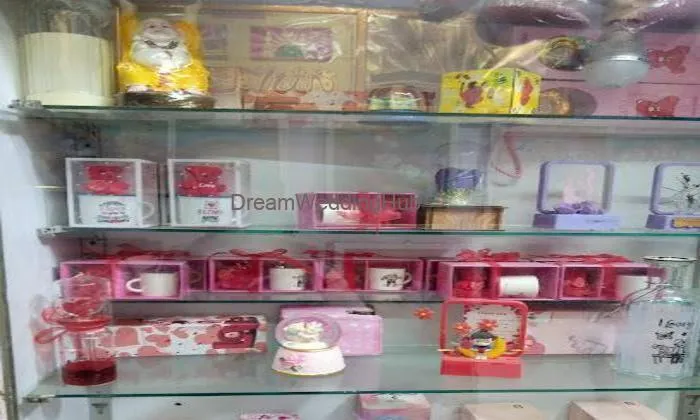 Raja Gift Centre