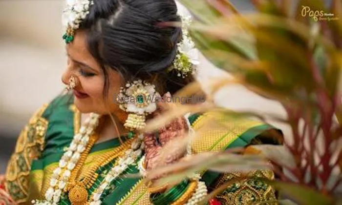Rajatlaxmii Makeup Artist And Saloon