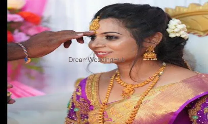 Ranjanya Bridal Makeup Studio Ranjanya Bridal Makeup Studio