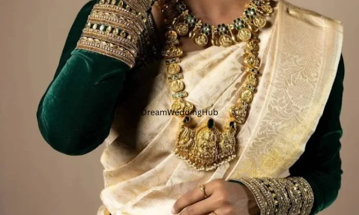Rathi Womens World