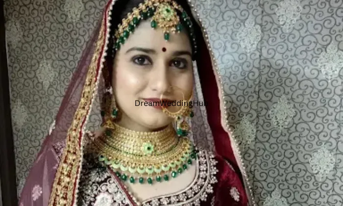 Ratna Beauty Parlour Churu