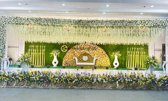 Ratna Gardens