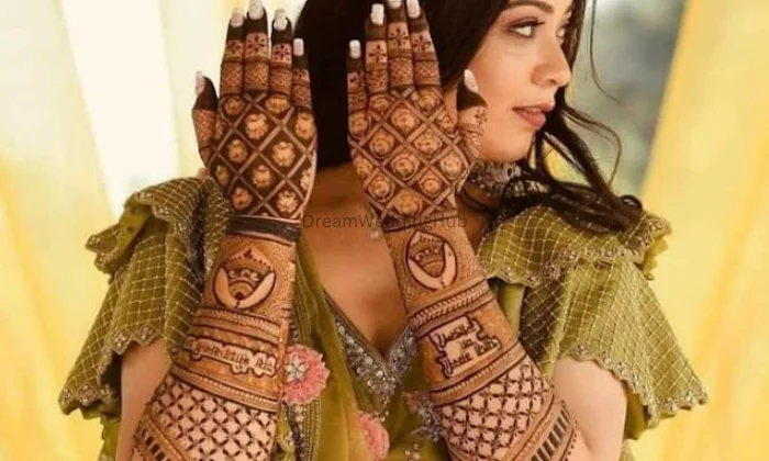 Ravi Mehandi Arts