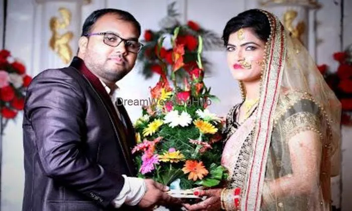 Ravi Studio Jwalapur