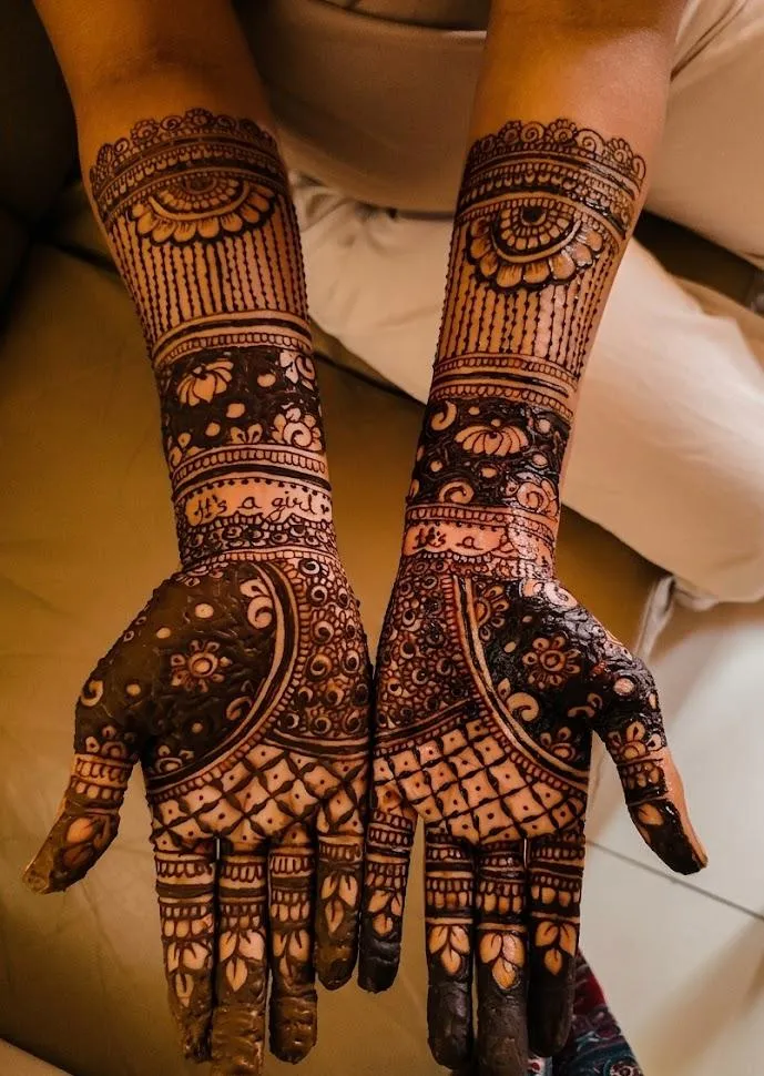 Ravya Mehendi Art Ravya Mehendi Art