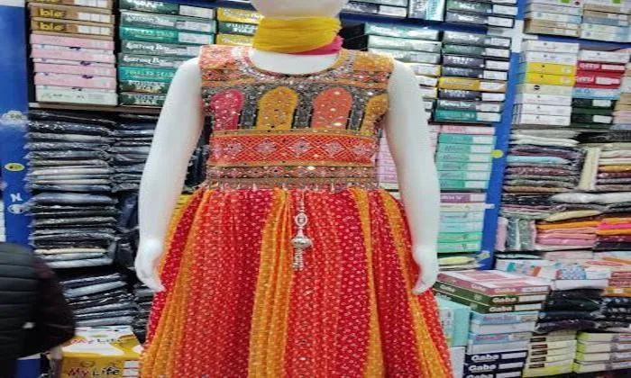 Raza Garments