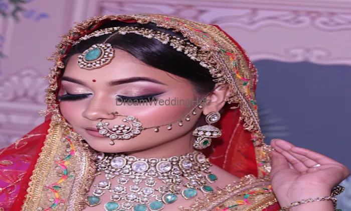 Real Miraclee Beauty & Bridal Care